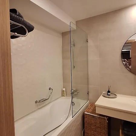 Iris Rin * Бухарест