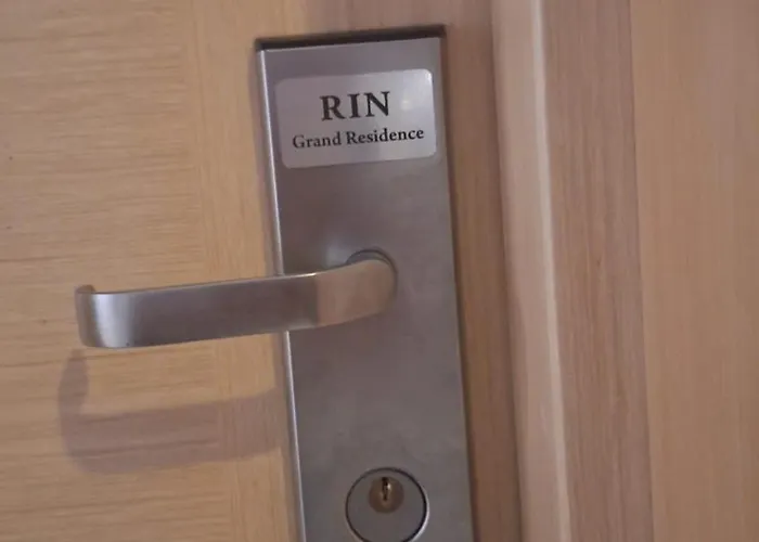 Apartment Iris Rin *